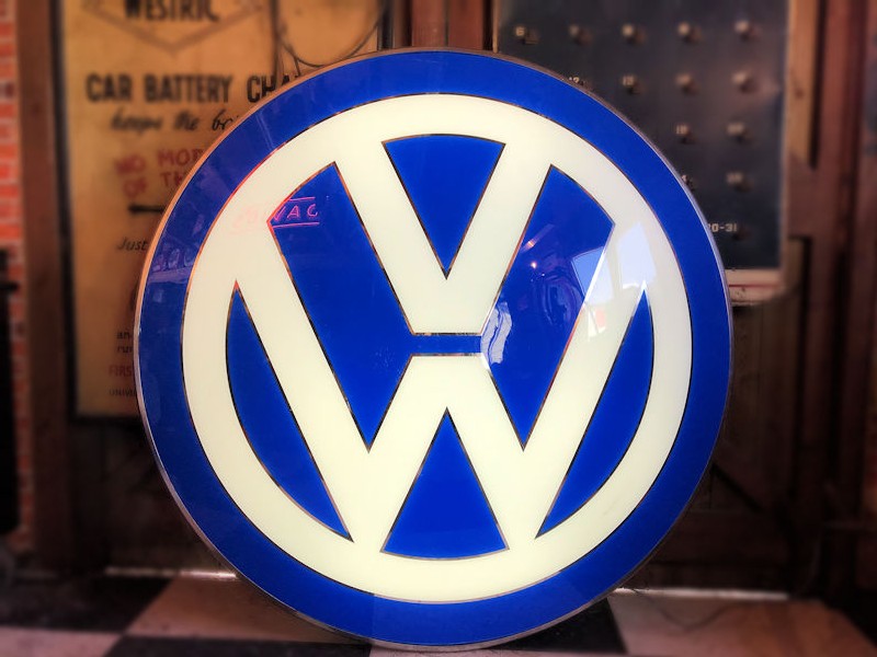 Original VW logo dealership lightbox