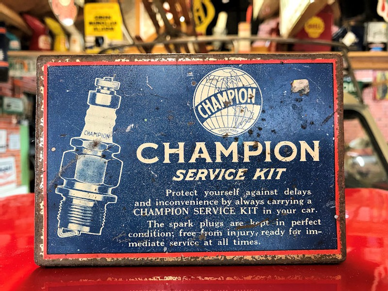 Champion spark plug service kit tin