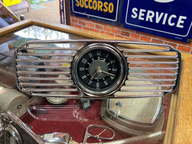 Original VDO Volkswagen oval beetle clock and grill